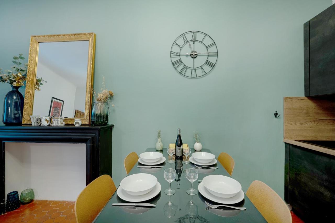 Spacieux - Cosy - Hypercentre - Netflix - Free Wifi Apartment Avignon